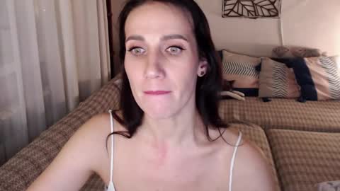 Snapshot of alessandra_foxy chatting on 2, 12, 2024 Sandra online show from 2, 12, 2024