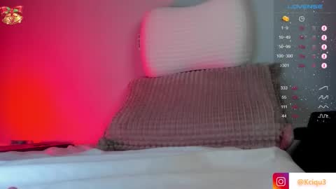 Snapshot of alessandro_dibellucci chatting on 4, 1, 2025 Kciqu3 Independent model online show from 4, 1, 2025