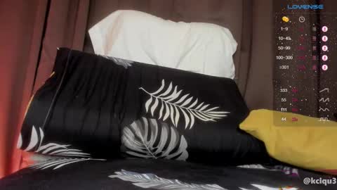 Snapshot of alessandro_dibellucci chatting on 6, 3, 2025 Kciqu3 Independent model online show from 6, 3, 2025