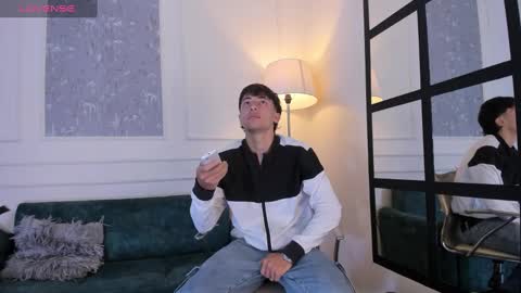 Alessandro Dybala online show from 7, 10, 2025