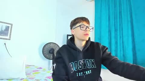 Alessandro Dybala online show from 15, 4, 2026