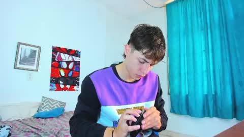 Snapshot of alessandro_dybala chatting on 24, 4, 2026 Alessandro Dybala online show from 24, 4, 2026
