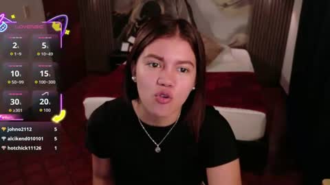 Snapshot of alessiamonroe_ chatting on 11, 6, 2026 alessiamonroe_ online show from 11, 6, 2026