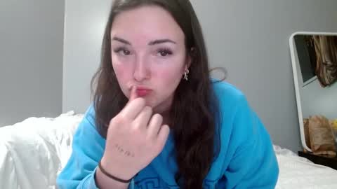 Alessia Snow online show from 17, 11, 2025