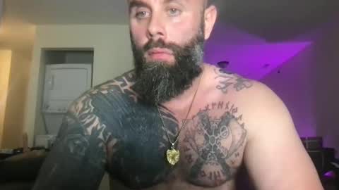 alesterwhite online show from 9, 10, 2025