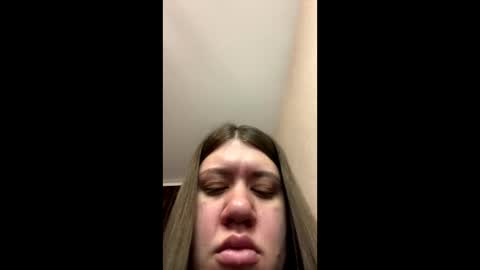 Aletta Oushen online show from 7, 1, 2025