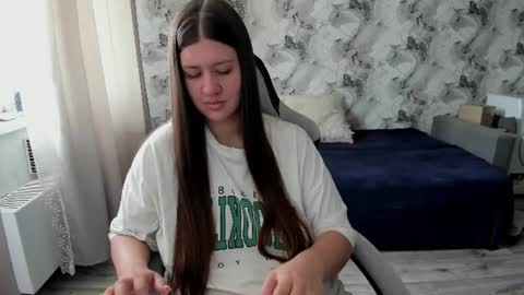Aletta Oushen online show from 15, 7, 2026