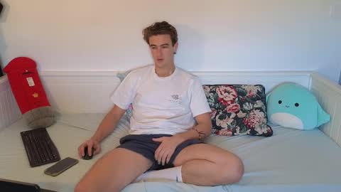 Alex83530 online show from 15, 12, 2025