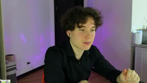 FAVORITE online show from 2, 12, 2024