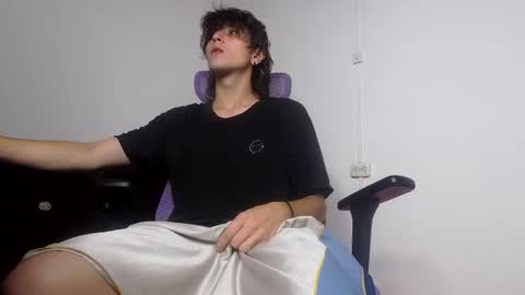 alex_connorr online show from 13, 4, 2026