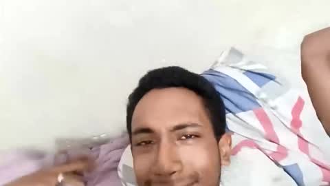 Snapshot of alex_cumboy chatting on 26, 10, 2025 alejo online show from 26, 10, 2025