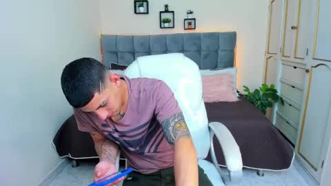 alex online show from 25, 1, 2025