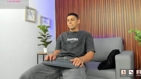 alex online show from 6, 4, 2026