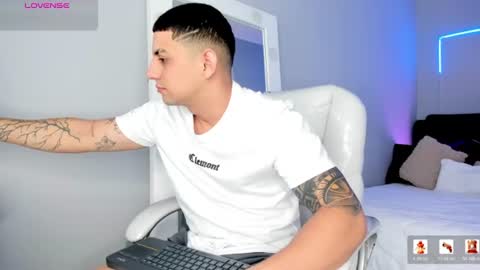 Snapshot of alex_cute77 chatting on 2, 7, 2026 alex online show from 2, 7, 2026