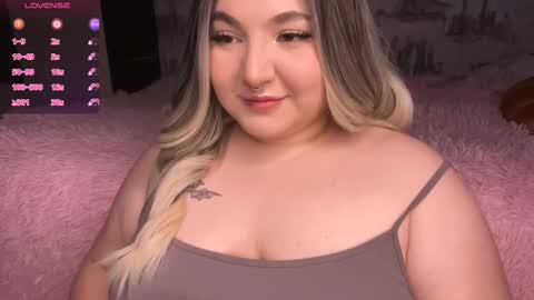 Snapshot of alex_dreams_ chatting on 20, 12, 2024 Alex online show from 20, 12, 2024
