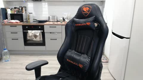 Alex online show from 2, 2, 2025