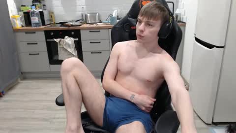 Alex online show from 4, 3, 2025