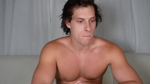 Alex Stone online show from 17, 3, 2026