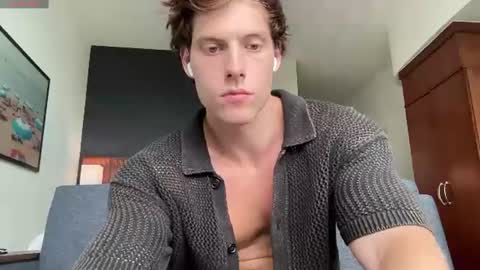 Snapshot of alex_islive chatting on 9, 6, 2026 Alex Stone online show from 9, 6, 2026