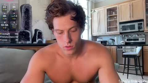 Snapshot of alex_islive chatting on 21, 7, 2026 Alex Stone online show from 21, 7, 2026