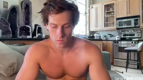 Snapshot of alex_islive chatting on 25, 7, 2026 Alex Stone online show from 25, 7, 2026