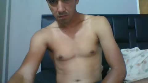 Snapshot of alex_m1992 chatting on 15, 6, 2026 alex_m1992 online show from 15, 6, 2026