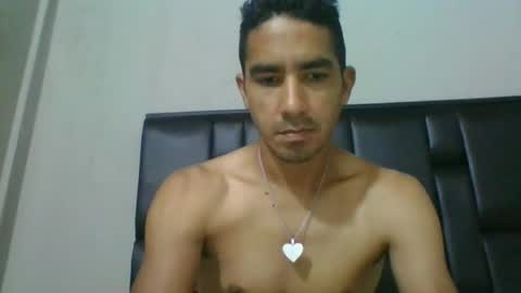 Snapshot of alex_m1992 chatting on 17, 6, 2026 alex_m1992 online show from 17, 6, 2026