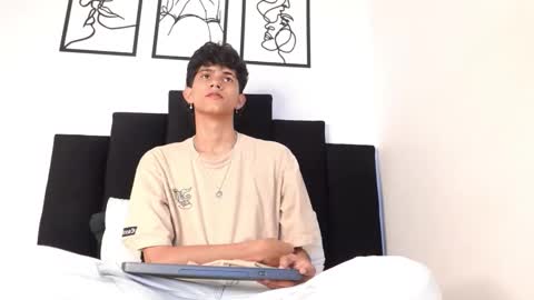 alex_mark_ online show from 4, 2, 2026