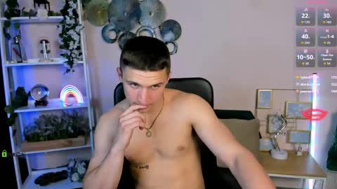 Snapshot of alex_reeding chatting on 19, 5, 2026 Alex online show from 19, 5, 2026