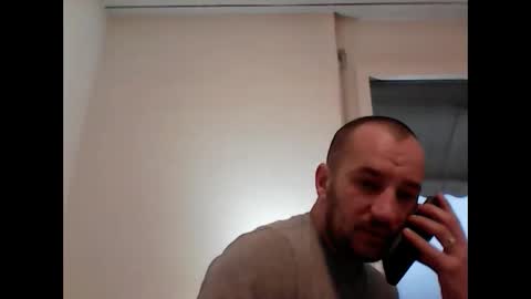 Snapshot of alex_vlad chatting on 1, 3, 2026 Alexandru online show from 1, 3, 2026