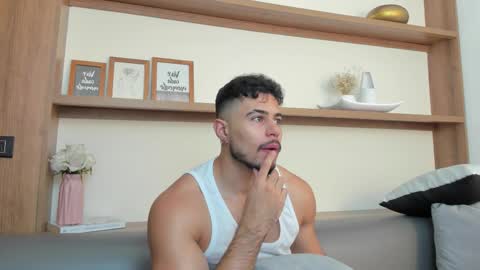 alex_wolf05 online show from 17, 2, 2026