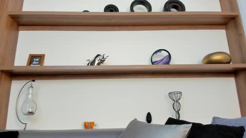 alex_wolf05 online show from 4, 4, 2026