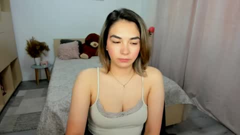 Snapshot of alexa_dolly chatting on 14, 5, 2026 Alexa online show from 14, 5, 2026
