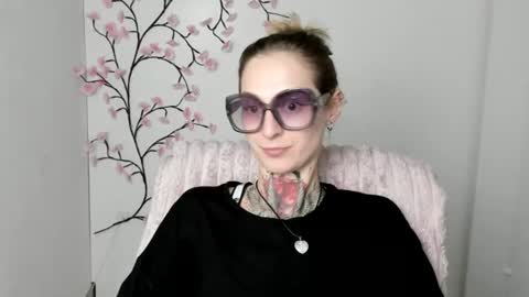 Snapshot of alexa_kittie chatting on 11, 7, 2026 Alexa online show from 11, 7, 2026