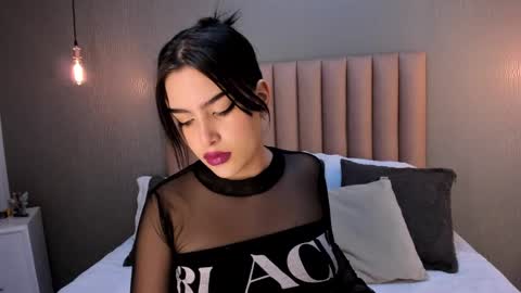 Alexa Thaylor online show from 7, 1, 2025