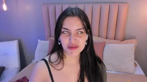 Alexa Thaylor online show from 30, 9, 2025