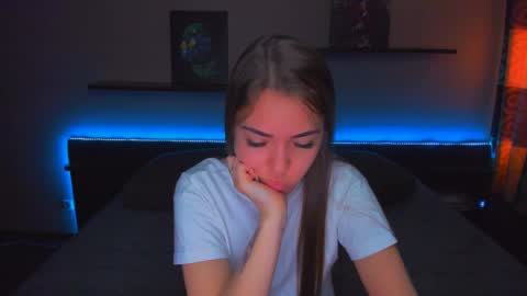 angel online show from 17, 4, 2026