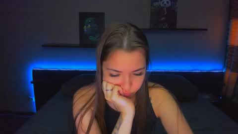 Snapshot of alexabarkley chatting on 21, 4, 2026 angel online show from 21, 4, 2026