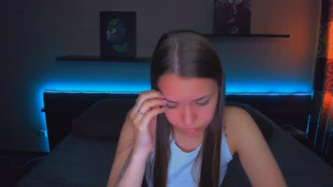 Snapshot of alexabarkley chatting on 20, 5, 2026 angel online show from 20, 5, 2026