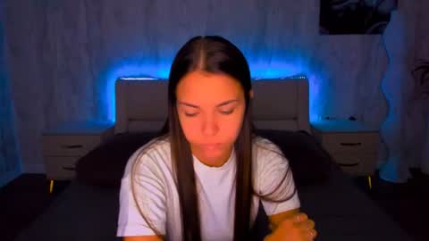 Snapshot of alexabarkley chatting on 14, 7, 2026 angel online show from 14, 7, 2026