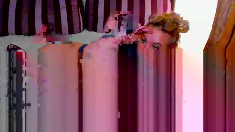 Snapshot of alexalavibes chatting on 12, 1, 2025 AlexaLaVibes online show from 12, 1, 2025