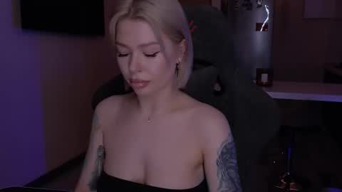 Alexa Mason online show from 23, 11, 2025