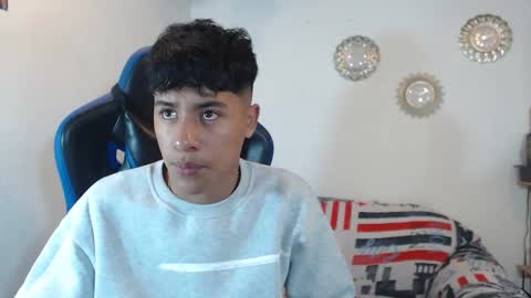 chicos hot online show from 23, 10, 2025