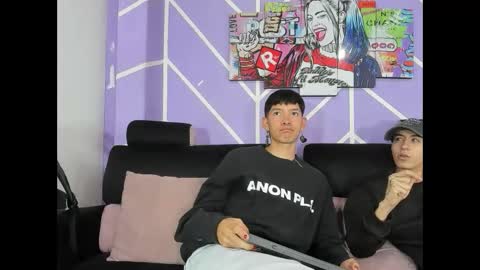 chicos hot online show from 3, 4, 2026