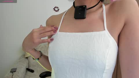 Snapshot of alexandra_fiore chatting on 12, 1, 2025 I am Alexandra online show from 12, 1, 2025