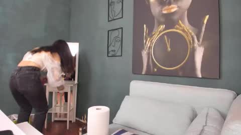 AlexaNikole online show from 8, 4, 2026