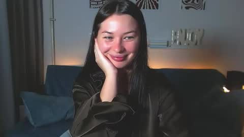 Snapshot of alexasven chatting on 12, 5, 2026 Alex DONT FORGET GIVE ME THUMBS UP online show from 12, 5, 2026
