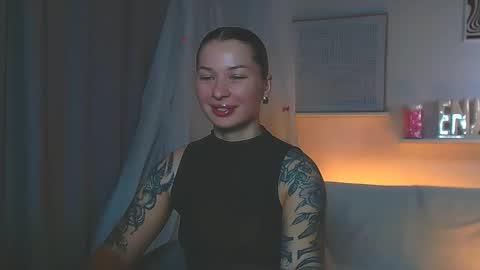 Snapshot of alexasven chatting on 29, 5, 2026 Alex DONT FORGET GIVE ME THUMBS UP online show from 29, 5, 2026