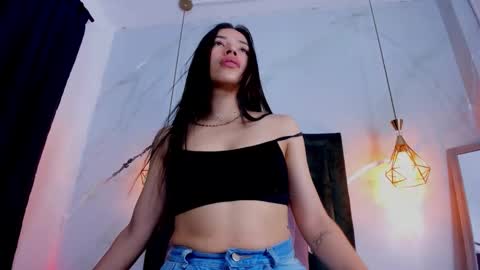 Snapshot of alexavans chatting on 18, 2, 2026 online show from 18, 2, 2026