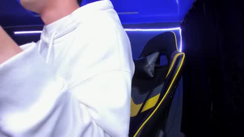 alexgiraldo__ online show from 1, 11, 2025